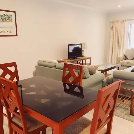 Panorama Guesthouse Apartments Beau Vallon Beach Exterior photo