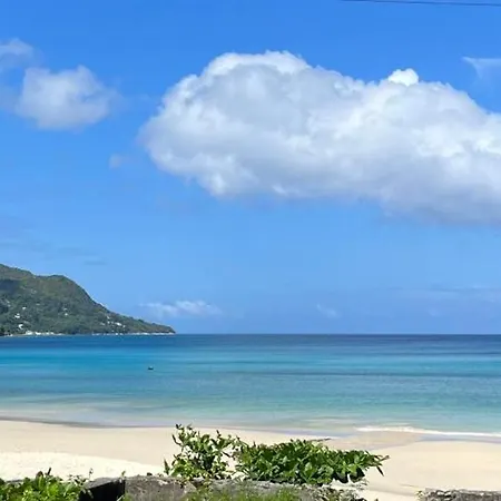 Panorama Guesthouse Apartments Beau Vallon Beach Exterior photo