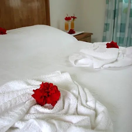 Panorama Guesthouse Apartments Beau Vallon Beach Room photo